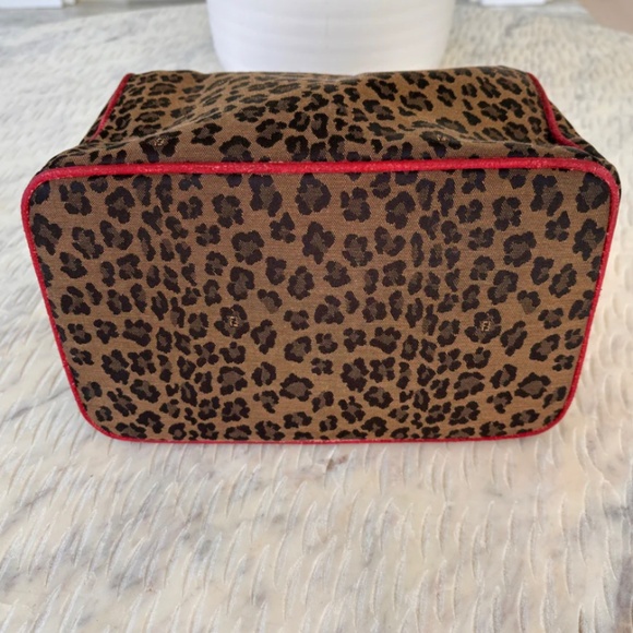 Authentic Fendi Vintage Leopard Print Vanity Bag - Picture 7 of 14